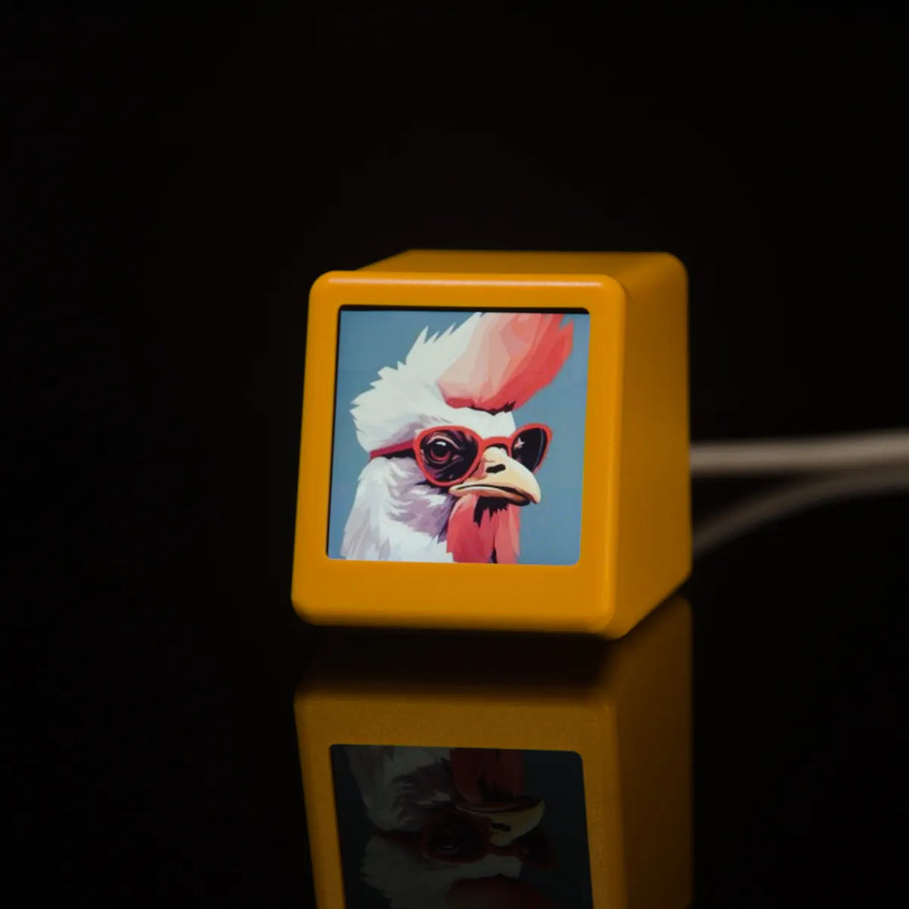 GeekMagic SmallTV Ultra — photo mode